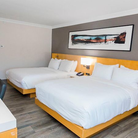 Delta Hotels By Marriott Columbia Northeast Экстерьер фото