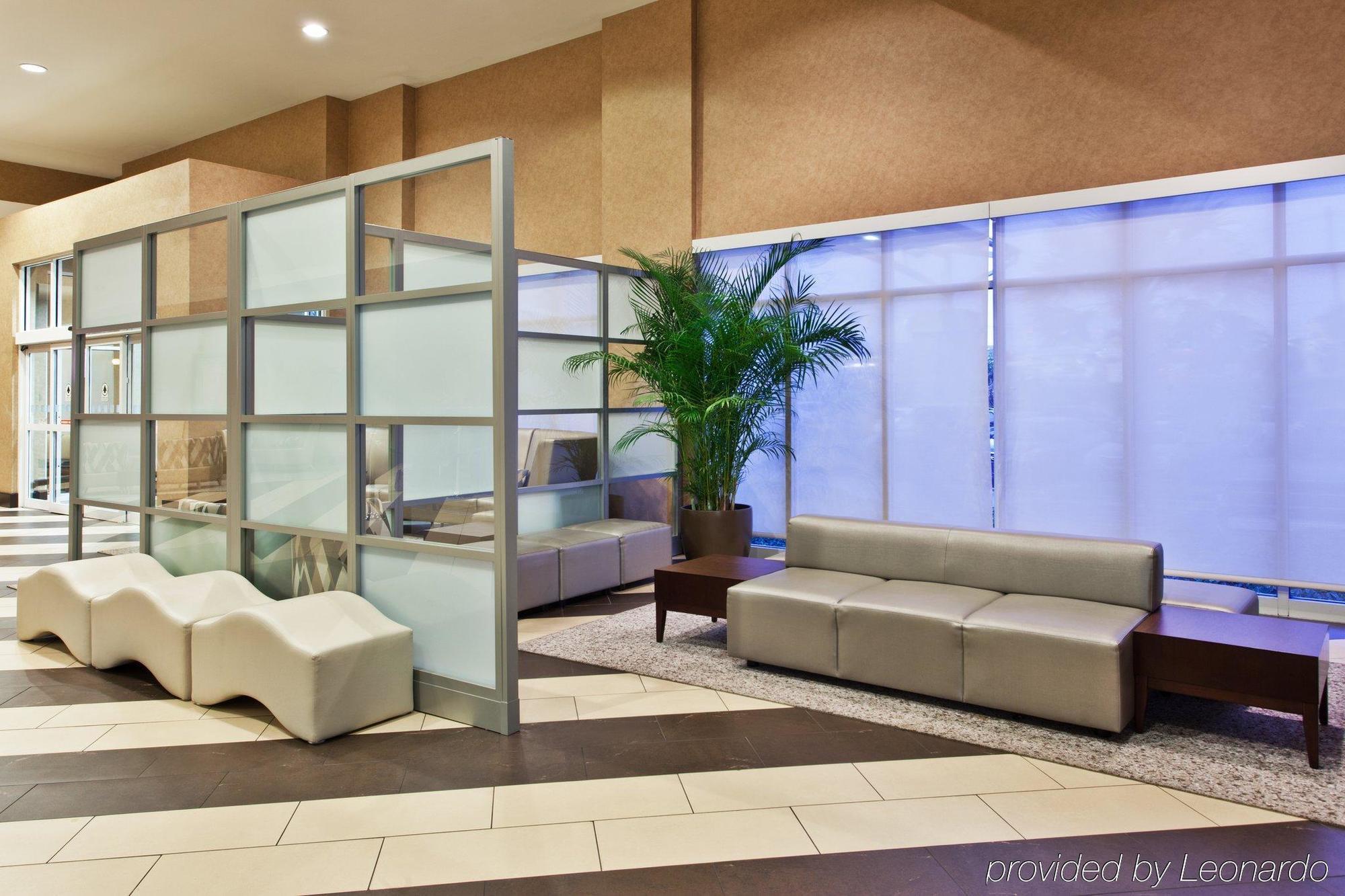 Delta Hotels By Marriott Columbia Northeast Экстерьер фото