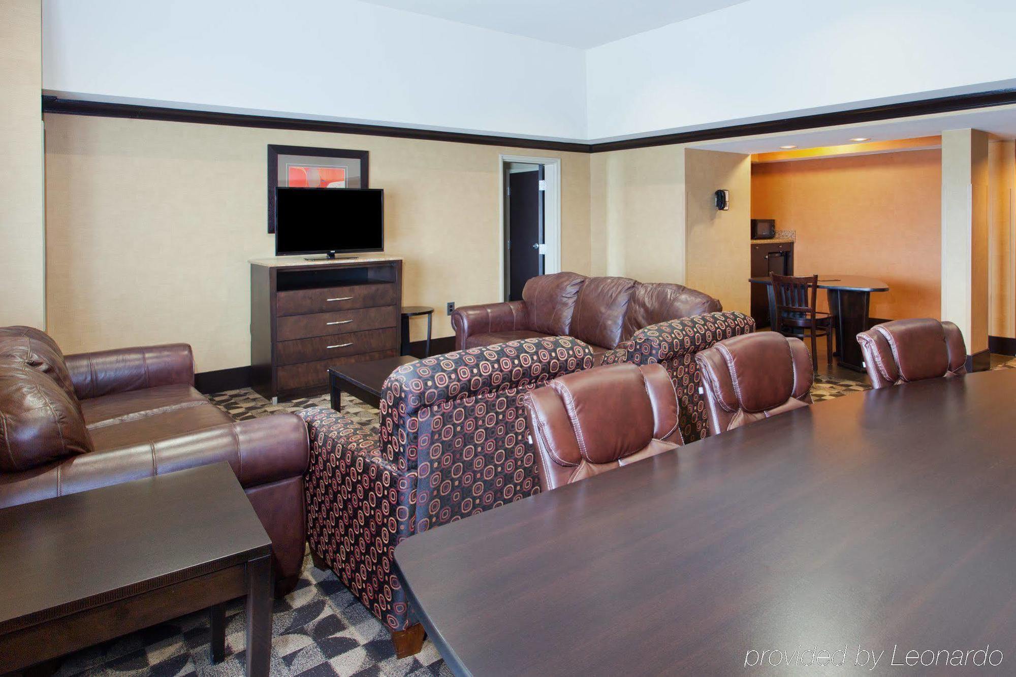 Delta Hotels By Marriott Columbia Northeast Экстерьер фото