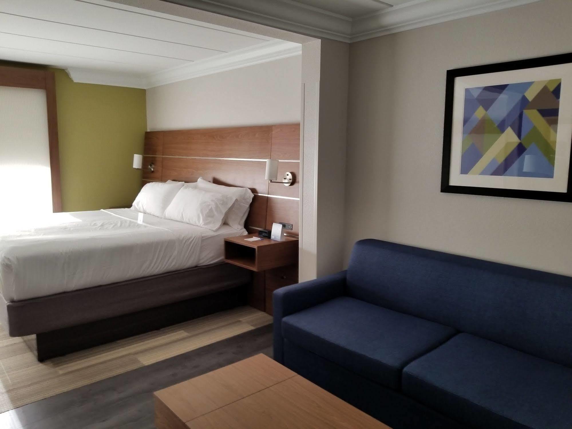 Delta Hotels By Marriott Columbia Northeast Экстерьер фото